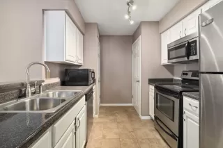 Photo #5: 59322756 Listing 