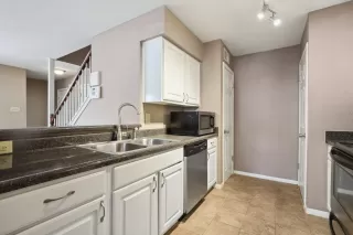 Photo #6: 59322756 Listing 