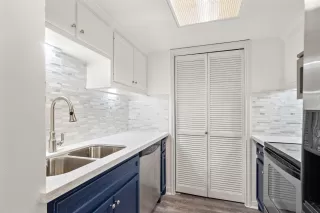 Photo #6: 59362837 Listing 