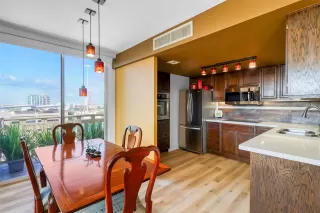 Photo #5: 59494270 Listing 