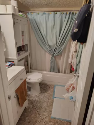 Photo #5: 59517767 Listing