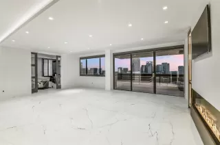 Photo #4: 59609680 Listing