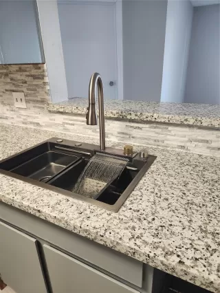 Photo #6: 59696042 Listing 