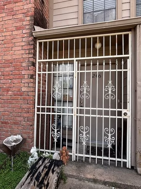 MLS: 59704575 Condo For Sale