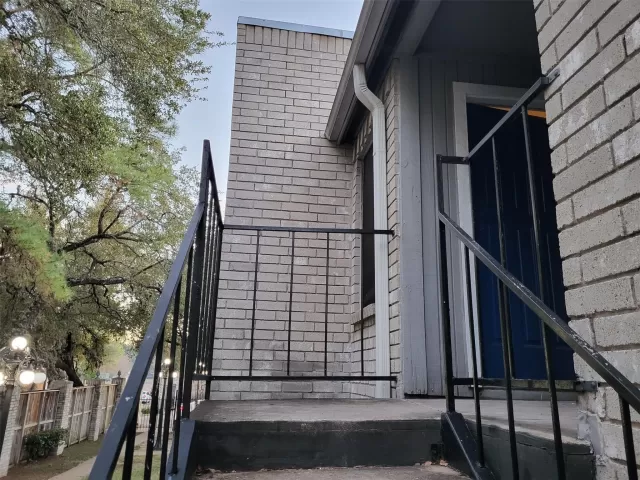 MLS: 59730509 Condo For Sale