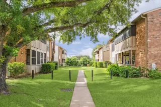 Photo #1: 59861084 Listing