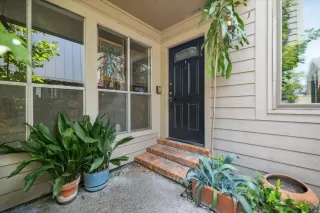 Photo #2: 59932701 Listing 