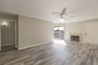 Photo #1: 60098272 Listing 