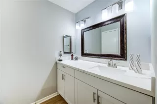 Photo #6: 60225626 Listing 