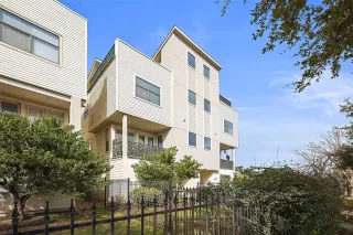 Photo #3: 60562948 Listing 