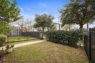 Photo #5: 60562948 Listing 