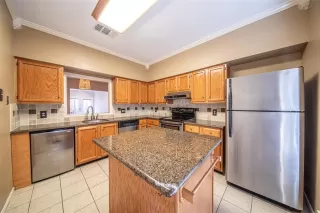 Photo #5: 60575537 Listing 