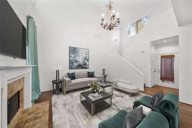 MLS: 60756918 Condo For Sale