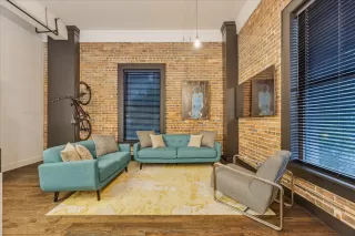 Photo #6: 60828513 Listing 