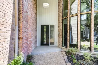 Photo #1: 61145171 Listing 