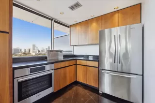 Photo #3: 61172742 Listing 