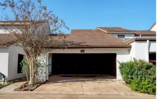 MLS: 61247008 Condo For Sale