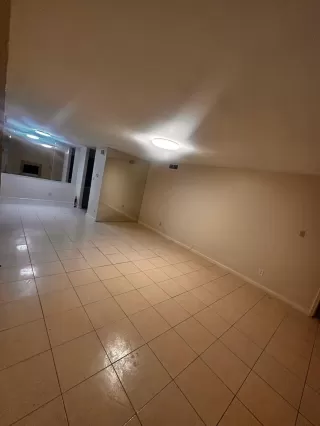 Photo #3: 6148898 Listing