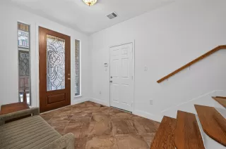 Photo #3: 6149351 Listing