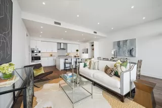 Photo #1: 61662110 Listing 