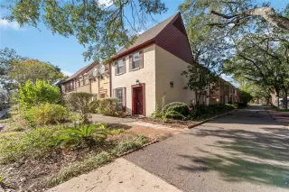 Photo #2: 61677031 Listing 