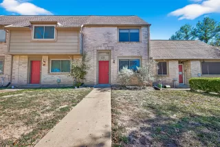 Photo #1: 62301109 Listing 