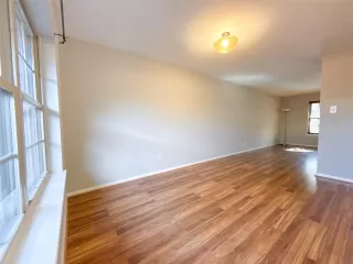 Photo #6: 63242338 Listing