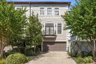 More Details about MLS # 63427348 : 1956 VERMONT STREET