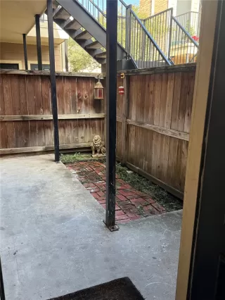 Photo #6: 63580631 Listing