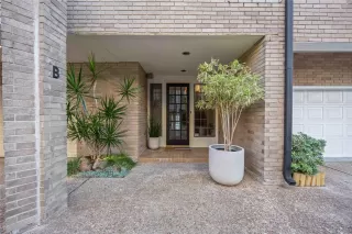 Photo #3: 63893040 Listing