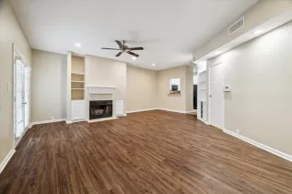 Photo #3: 63943226 Listing