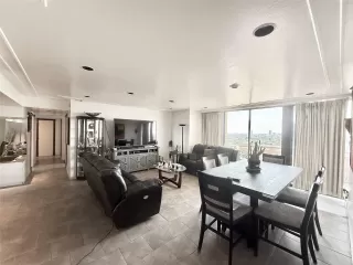 Photo #1: 64471839 Listing 