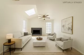 More Details about MLS # 64611570 : 10912 GULF FREEWAY # 68