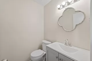 Photo #4: 64805971 Listing