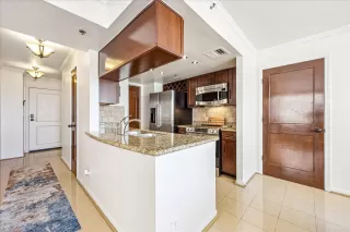 Photo #5: 64980981 Listing