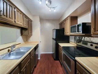 Photo #6: 65218651 Listing 