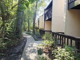 Photo #2: 65566184 Listing 