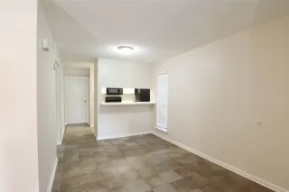 Photo #3: 65762114 Listing 