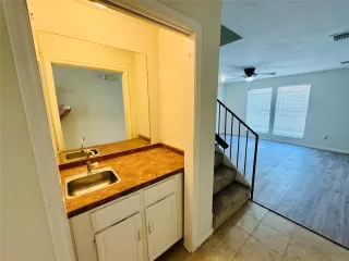 Photo #3: 65856059 Listing 