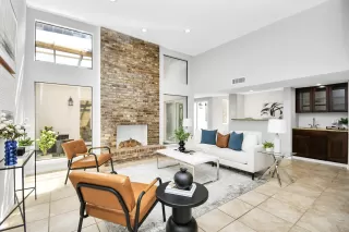 Photo #2: 66308509 Listing 