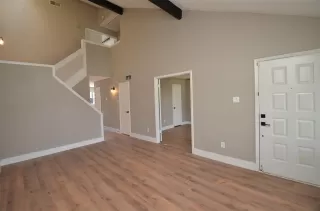 Photo #5: 66536468 Listing 