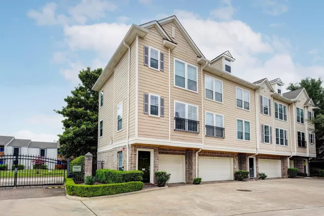 MLS: 66543700 Condo For Sale