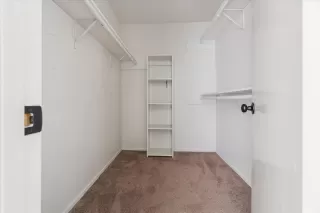 Photo #6: 6678557 Listing 