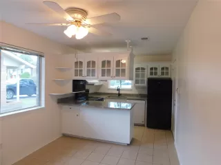 Photo #2: 67366840 Listing 