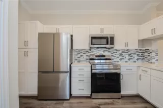 Photo #5: 67424854 Listing 