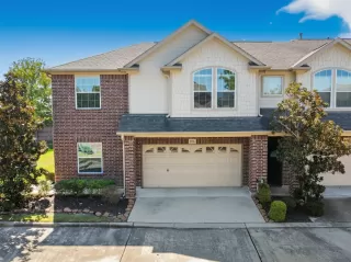 Photo #1: 67927656 Listing 