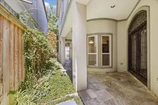 Photo #4: 68000658 Listing 