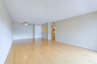 Photo #6: 68030099 Listing 