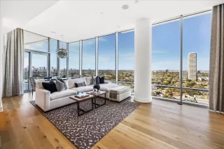 Photo #1: 68103875 Listing 