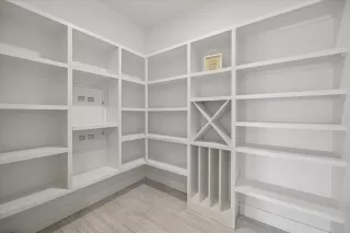 Photo #5: 68146713 Listing